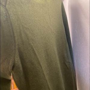 100% Cashmere sweater size medium. Best offer - Covid and smoke free home